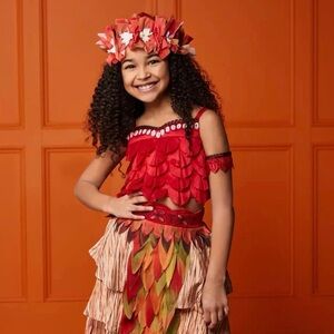 Disney Moana Deluxe Costume for Kids kids size 7/8, NWT